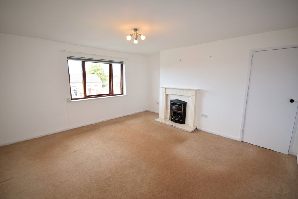 2 bed flat to rentBarras Close, Dalston CA5 photo 2