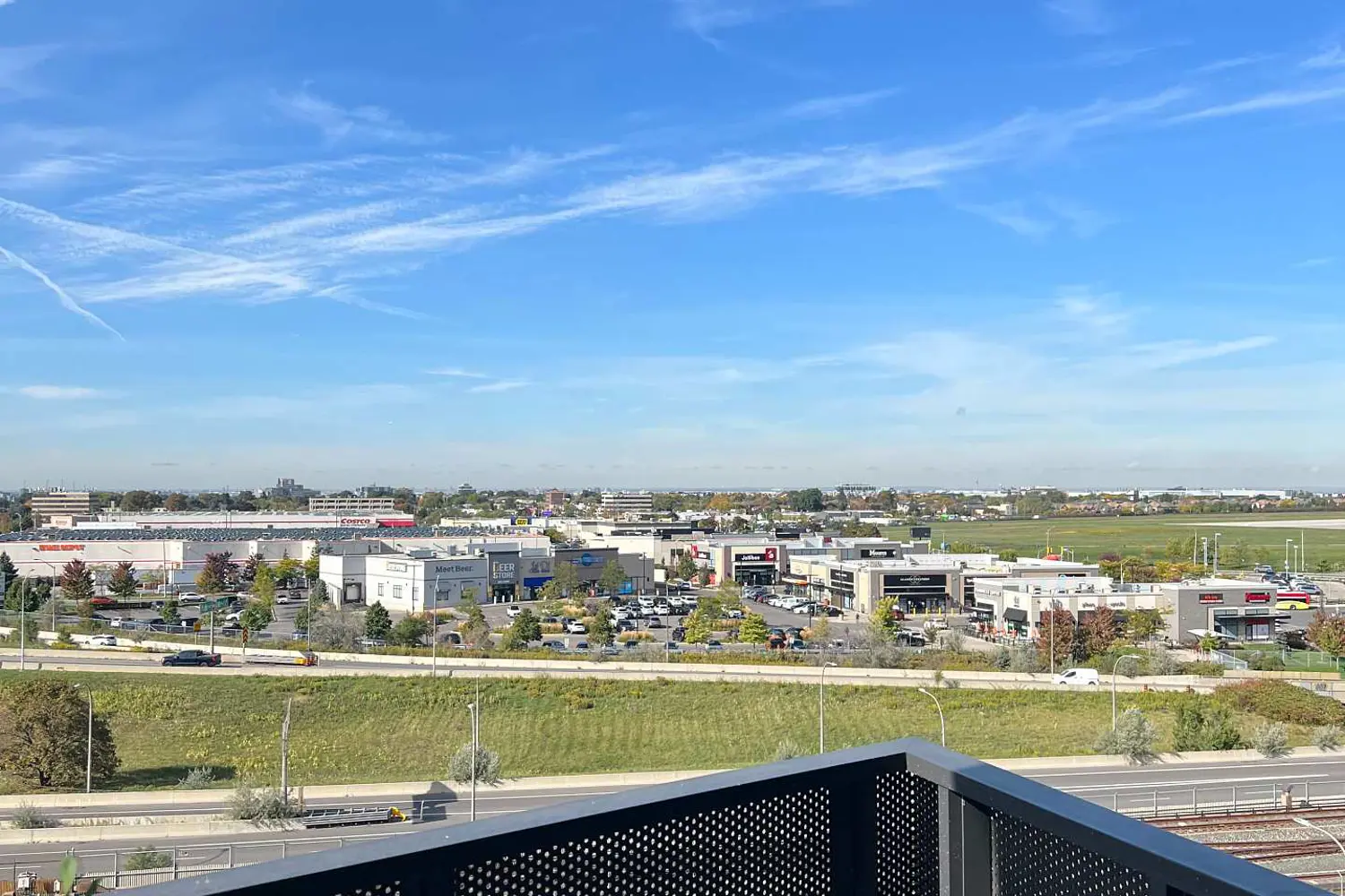 Additional image 15 of 30 Tretti Way 810