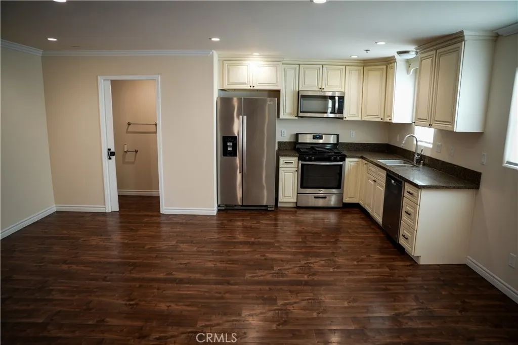 Additional image 17 of 26007 Marjan Pl, Harbor City, CA 90710