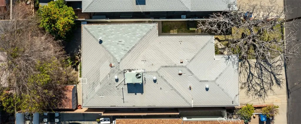 11014 Leolang Ave, Sunland, CA 91040