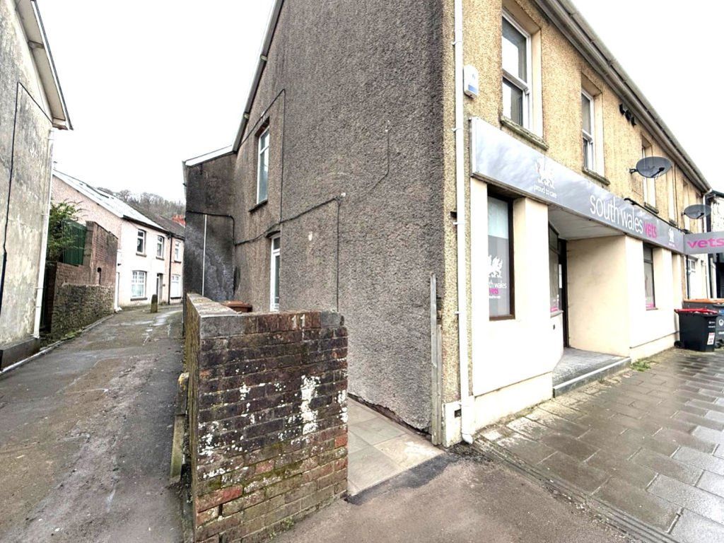 1 bed flat to rentFlat C 7/11 Tredegar Street, Risca NP11
