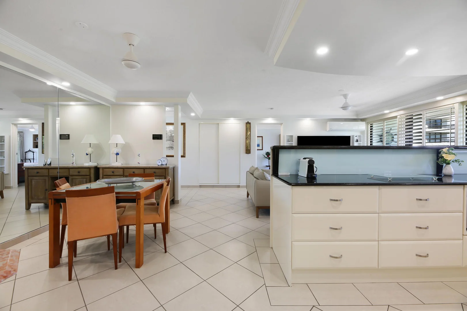 Additional image 9 of 9/18 Commodore Drive, Paradise Waters QLD 4217