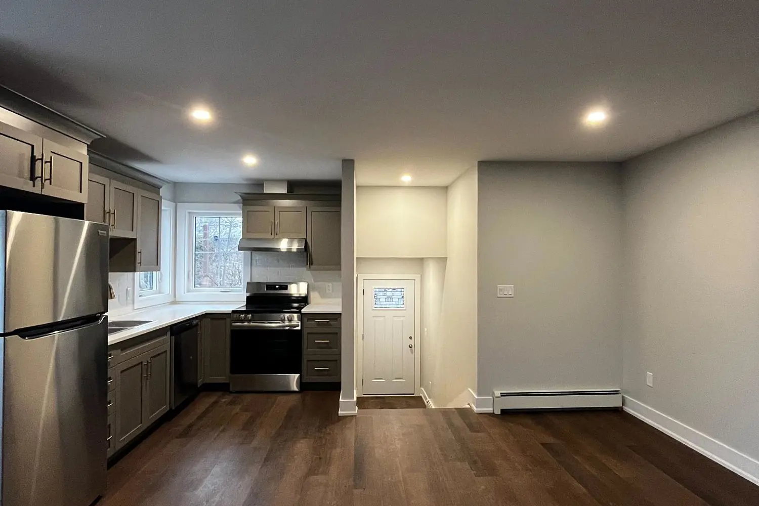 Additional image 16 of 642 West Street