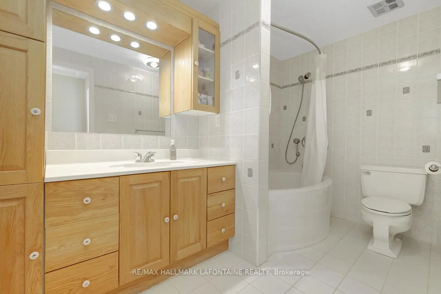 Additional image 11 of 2 Bertona Street 28