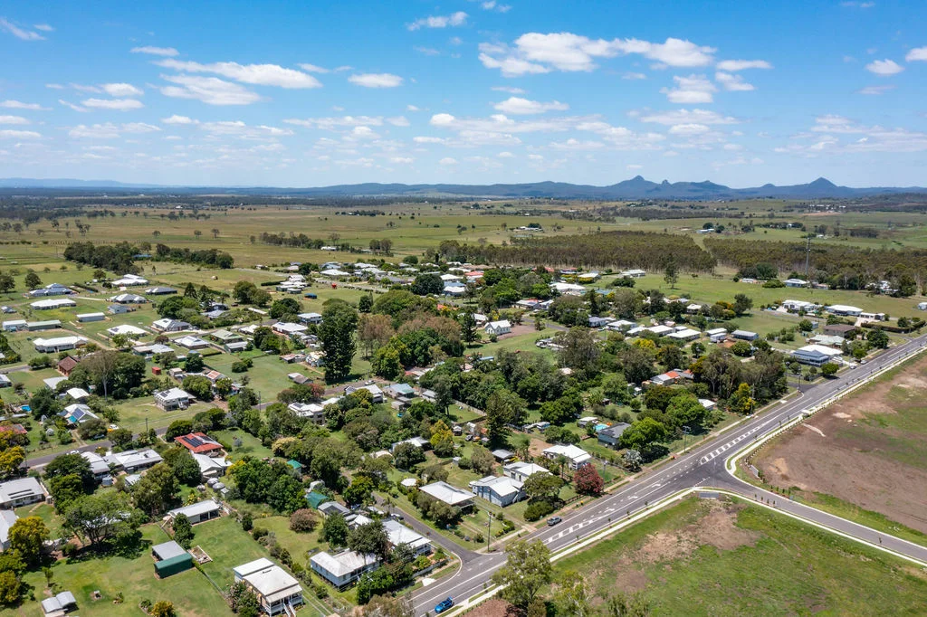 Additional image 32 of 74 Queen St, Harrisville QLD 4307