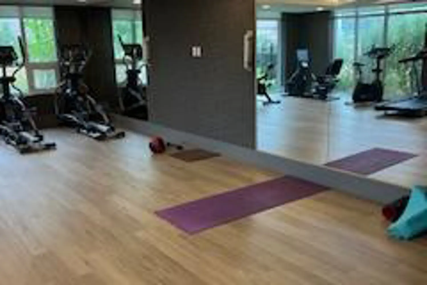 Additional image 12 of 5055 Greenlane Road 424