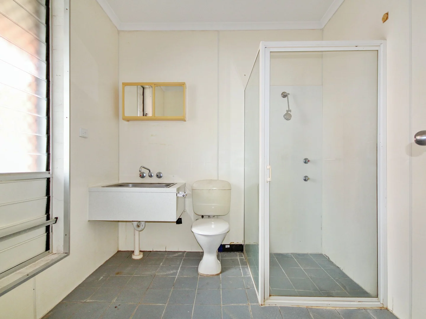 Additional image 6 of 5,8,9/64 Acacia Drive, Katherine NT 0850