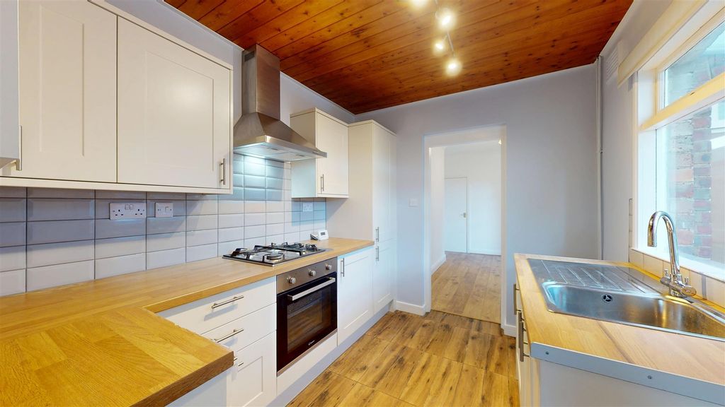 Additional image 4 of 3 bed semi-detached house to rentDoughty Street, Stamford PE9