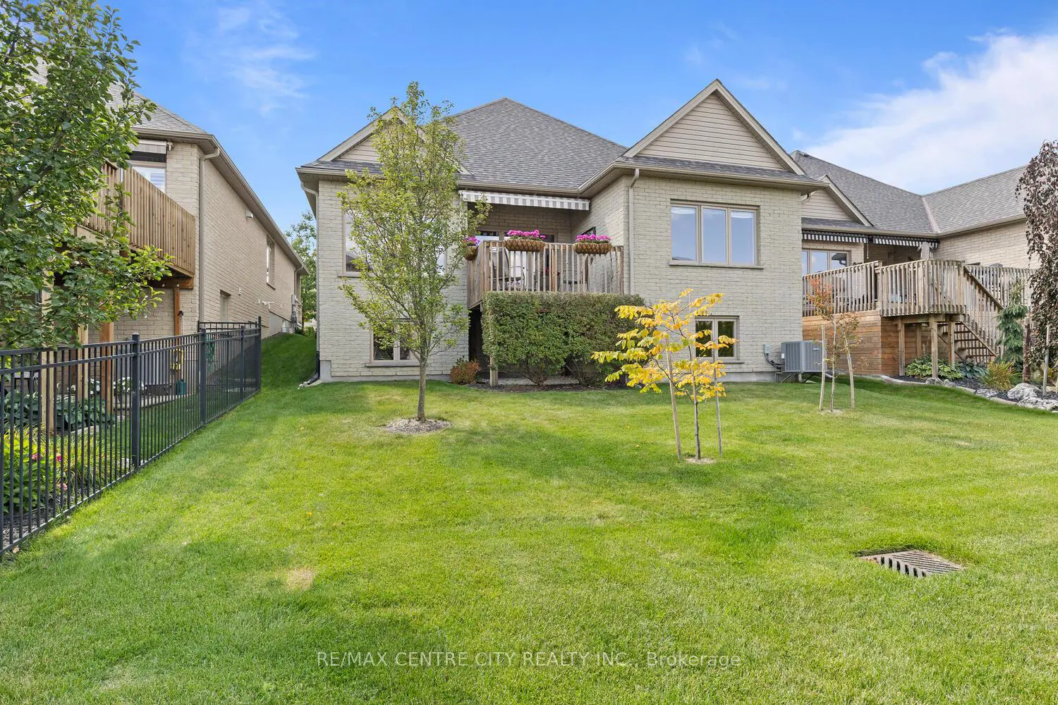 Additional image 20 of 24-2081 Wallingford Avenue