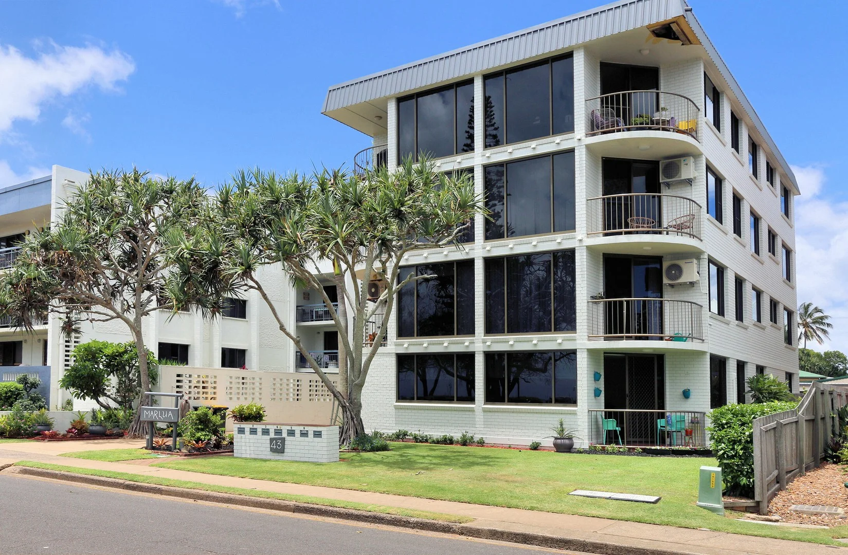 Unit 2/2/43 ESPLANADE St, Bargara QLD 4670