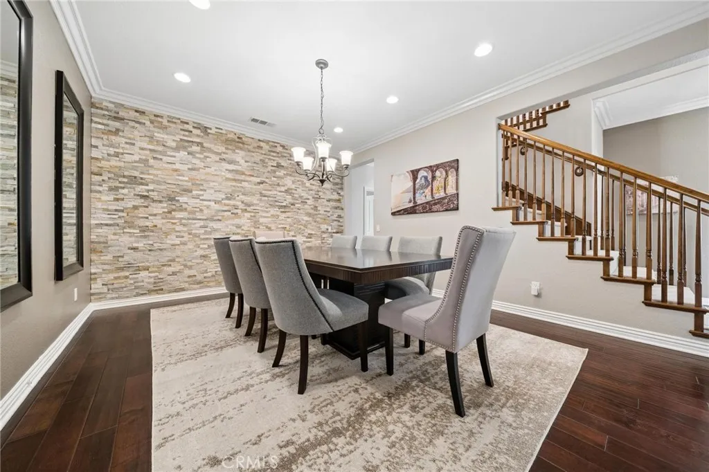 Additional image 76 of 16948 White Pine Way, Canyon Country, CA 91387