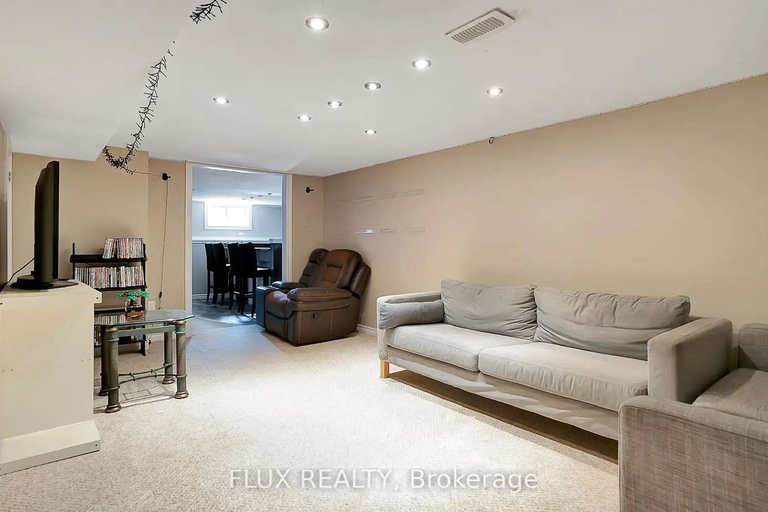 Additional image 13 of 1392 Doon Village Road