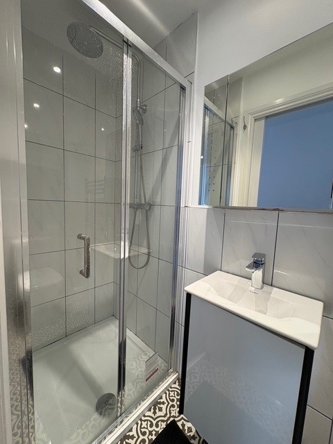 Additional image 14 of 4 Bed Semi-Detached House, Weare Court, BS1, N1 7GU