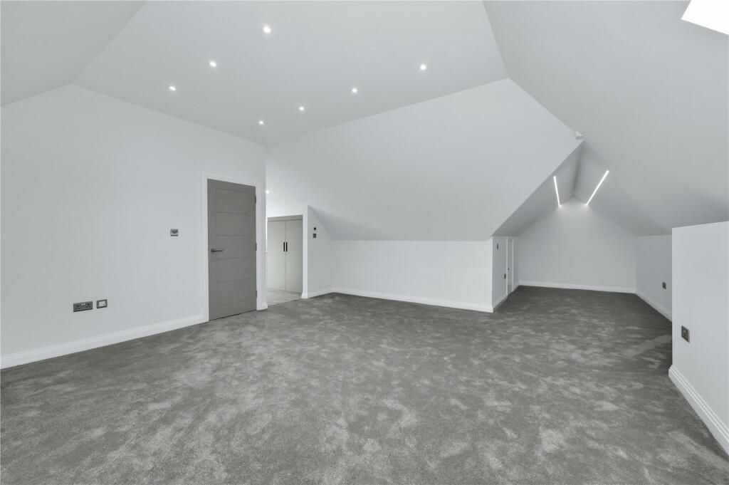 Additional image 17 of 5 bed detached house to rentThe Avenue, Ascot SL5
