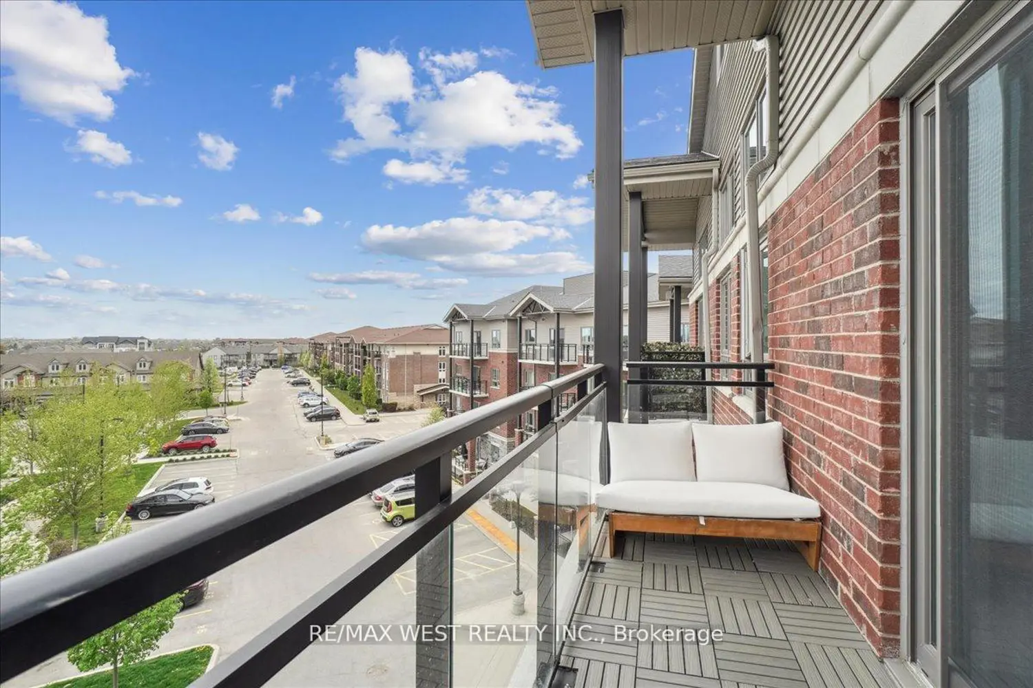 Additional image 8 of 35 Kingsbury Square 413