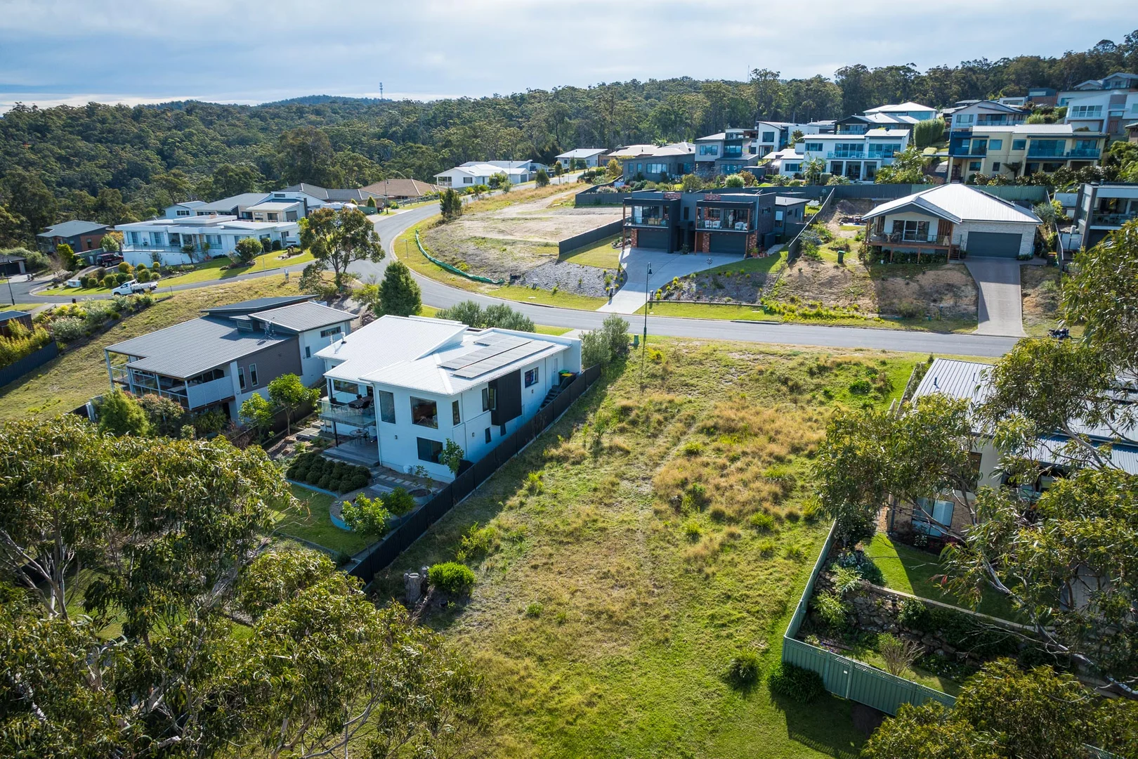 Additional image 13 of 33 The Crest, Mirador NSW 2548