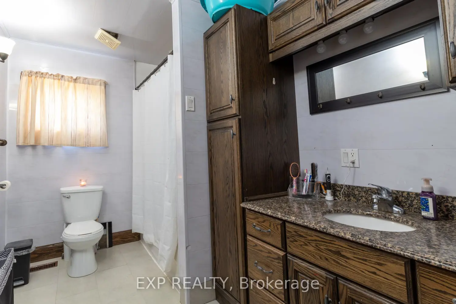 Additional image 4 of 926 Fairground Road