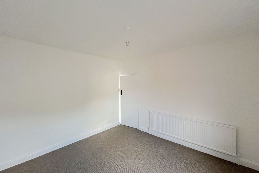 Additional image 8 of 1 bed flat to rentFlat C 7/11 Tredegar Street, Risca NP11