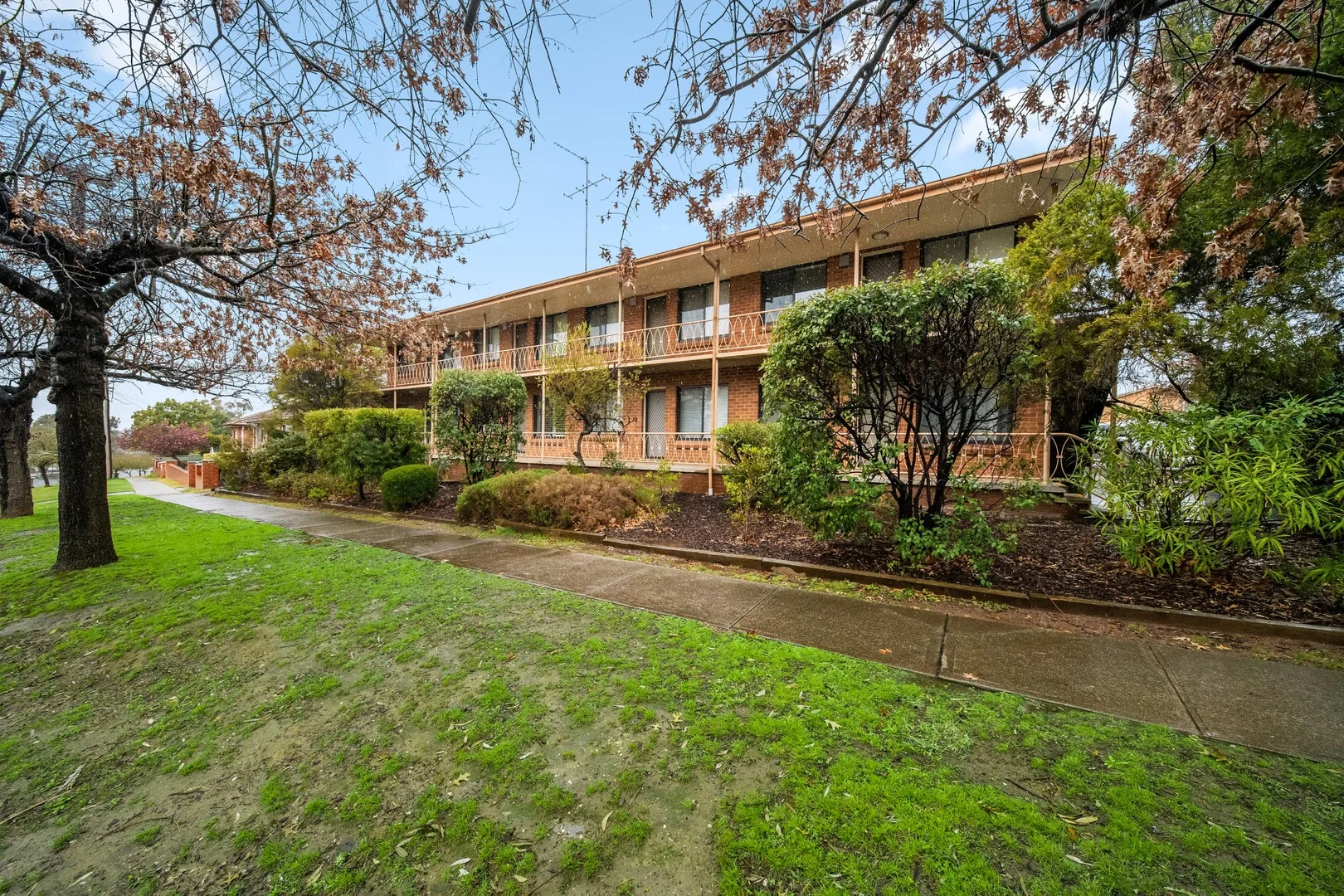 8/90 Tharwa Road, Queanbeyan NSW 2620