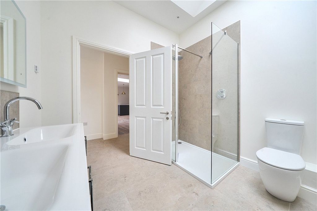 Additional image 10 of 2 bed semi-detached house to rentEnborne Street, Enborne, Newbury, Berkshire RG20