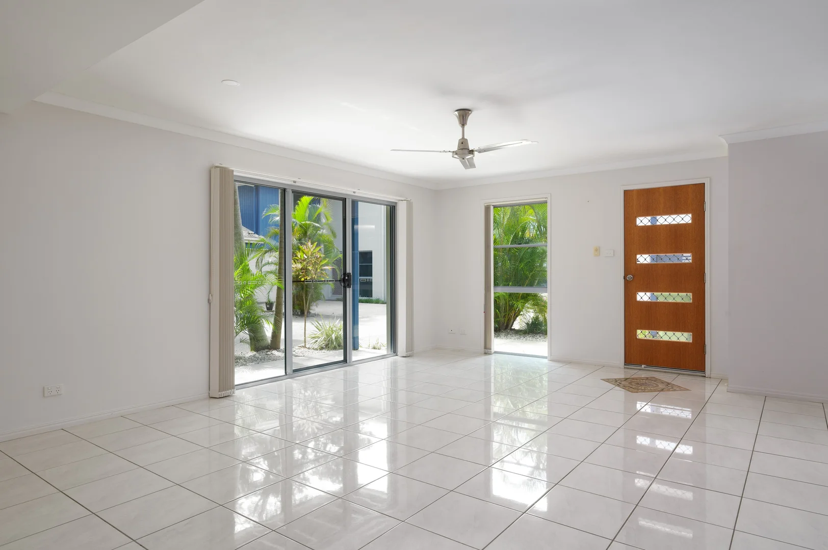 Additional image 4 of 2/26 Esplanade, Tin Can Bay QLD 4580