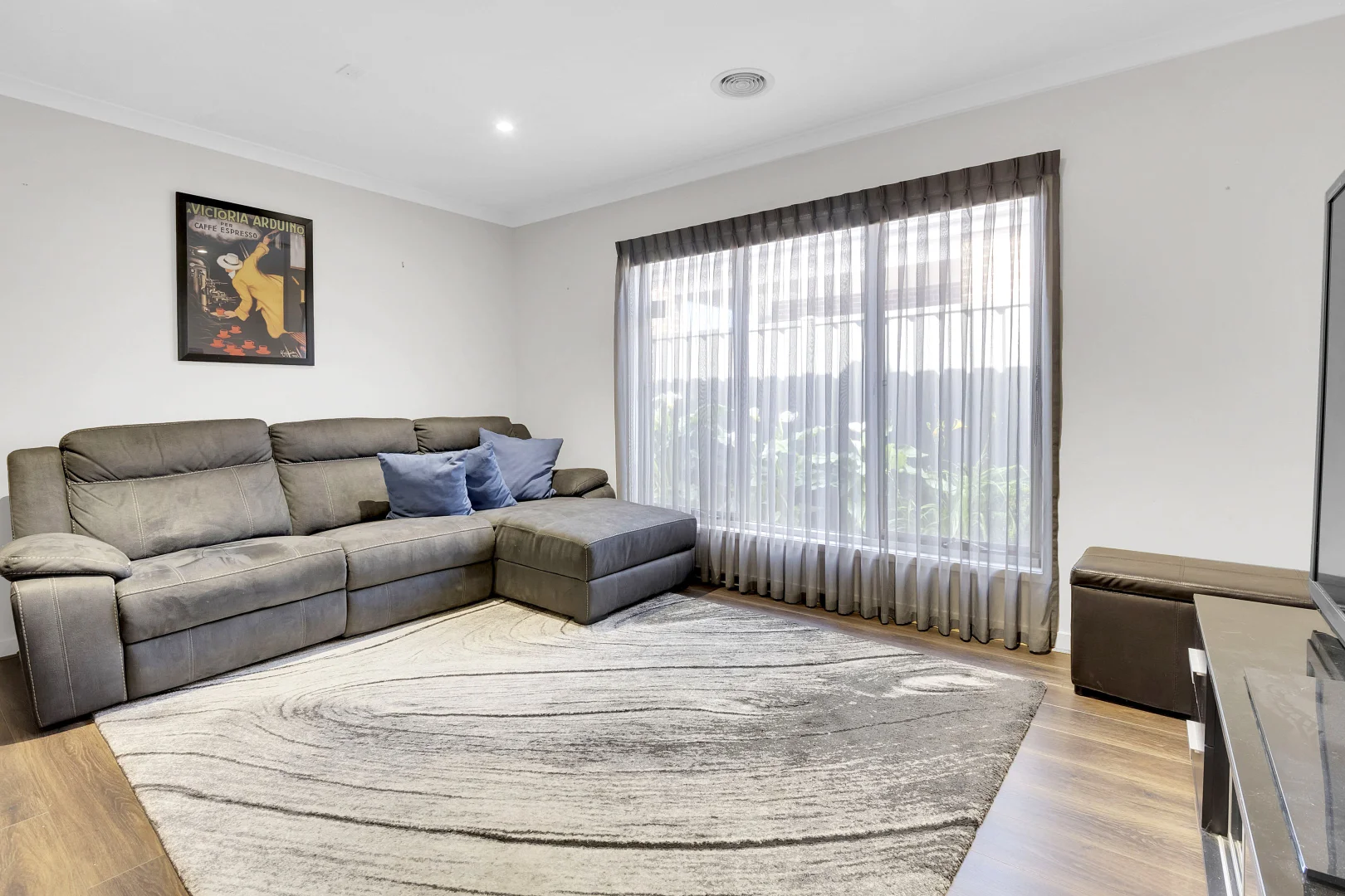 Additional image 8 of 61 Debonair Parade, Craigieburn VIC 3064