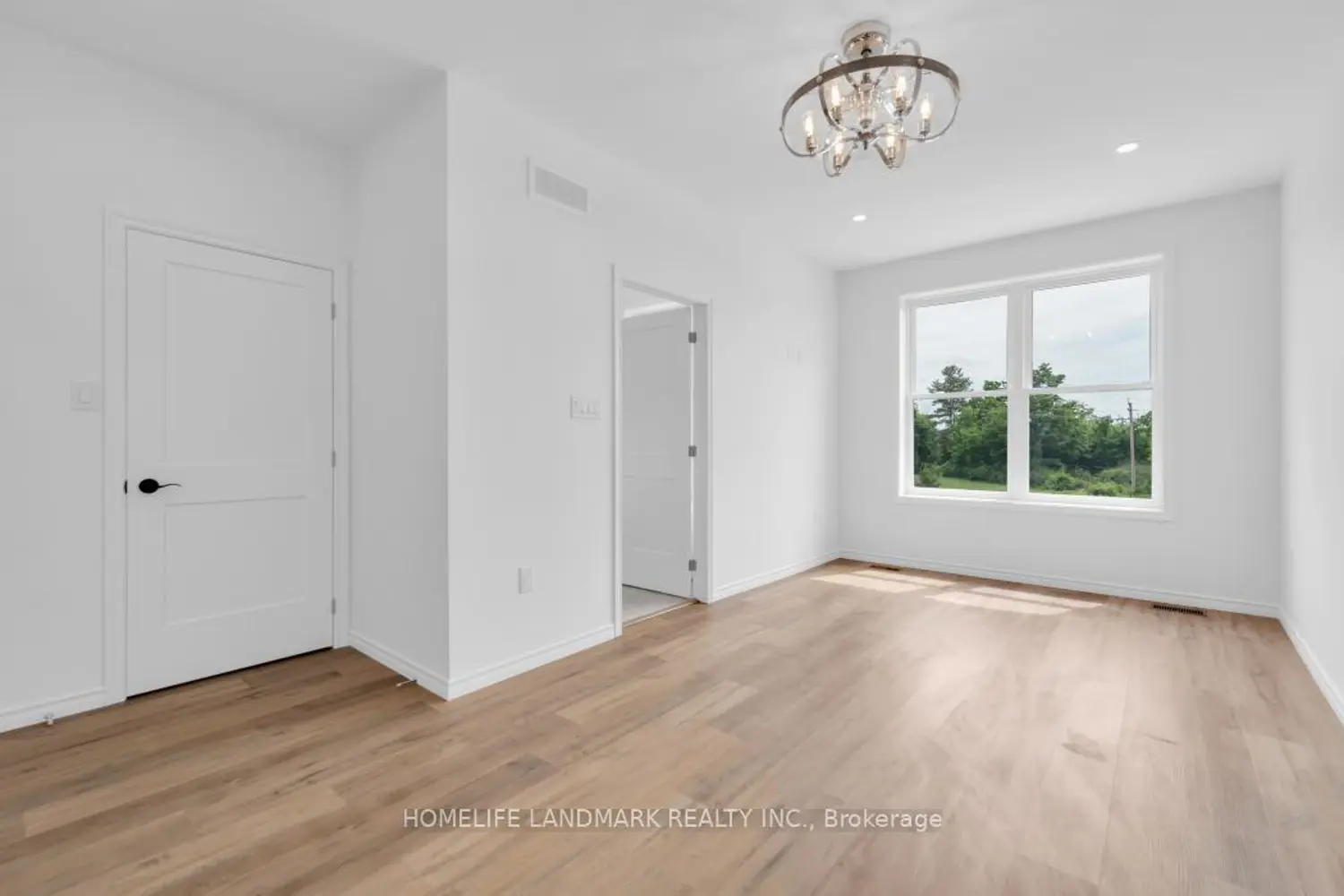 Additional image 7 of 32 Regent Street