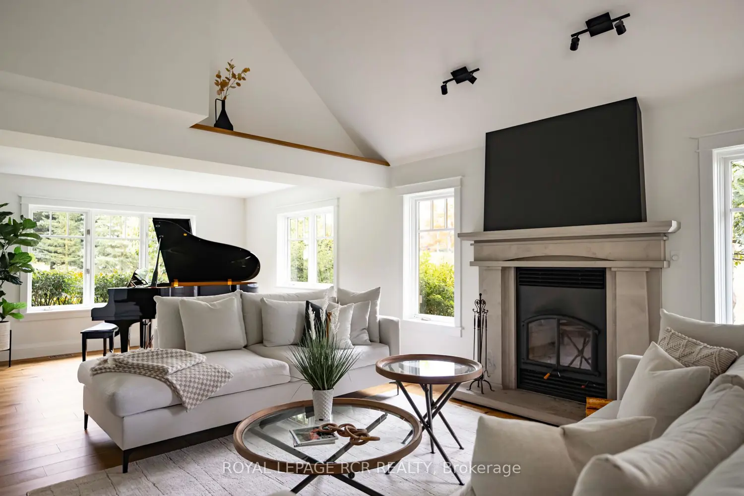 Additional image 3 of 193398 Amaranth East Luther Townline