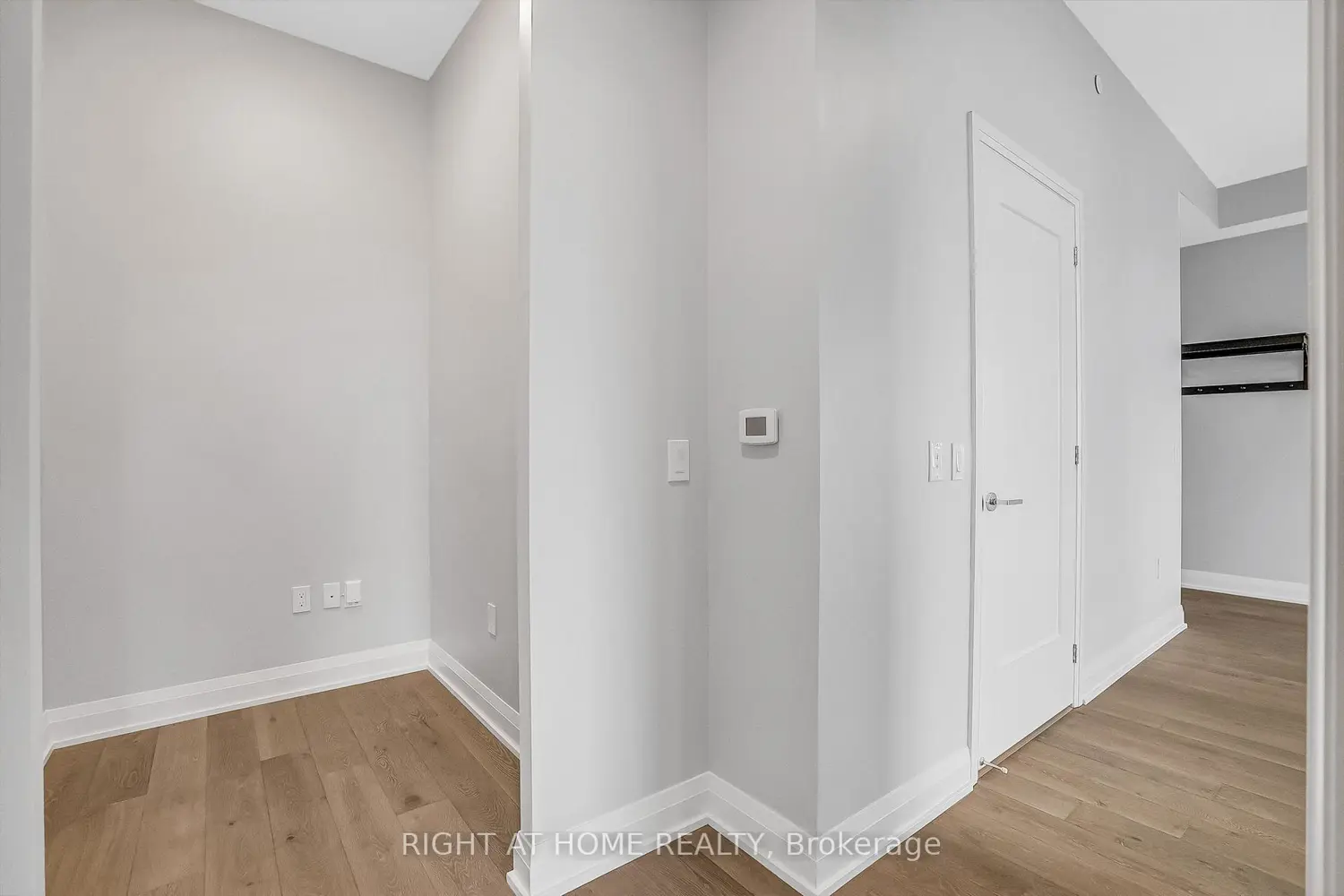 Additional image 11 of 293 The Kingsway 705