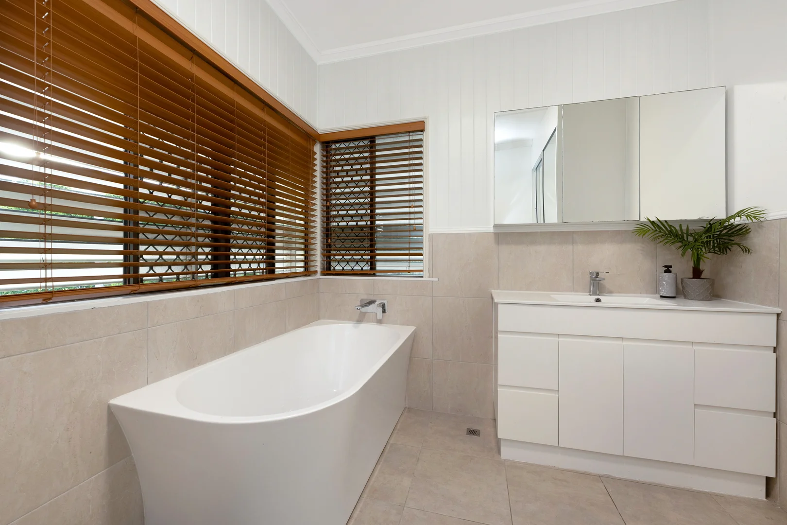 Additional image 14 of 53 Rose Street, North Ward QLD 4810