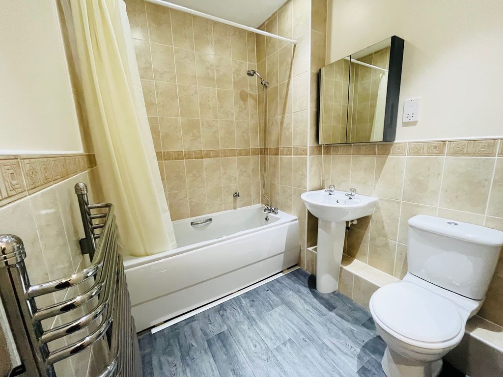 Additional image 13 of 2 bed flat to rentHorner Avenue, Lichfield WS13