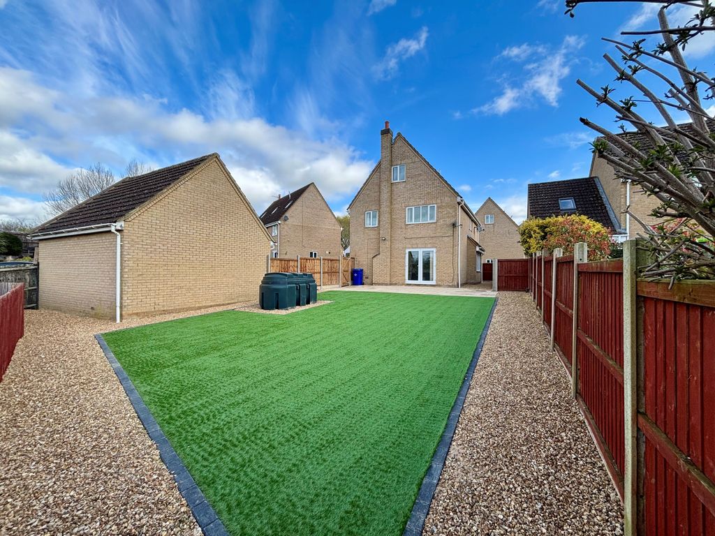 Additional image 20 of 5 bed detached house to rentKitchener Close, Lakenheath, Brandon IP27