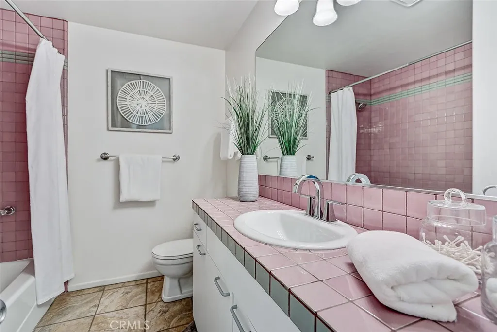 Additional image 71 of 867 Aubrey Court Unit 2, Hermosa Beach, CA 90254