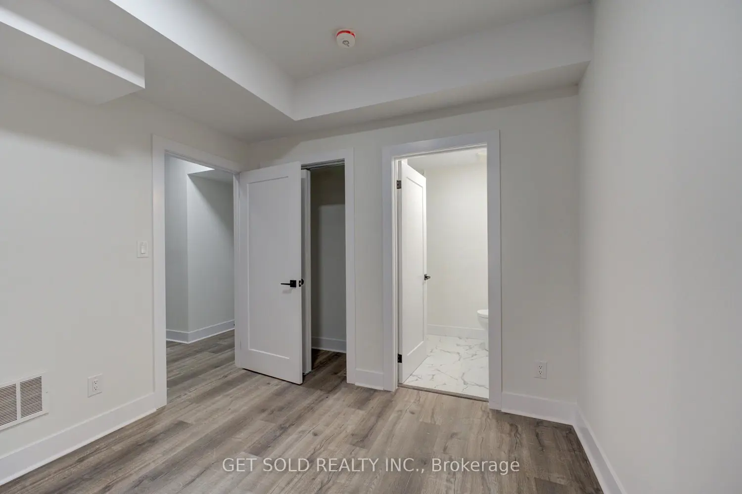 Additional image 14 of 6701 Thorold Stone Road 11