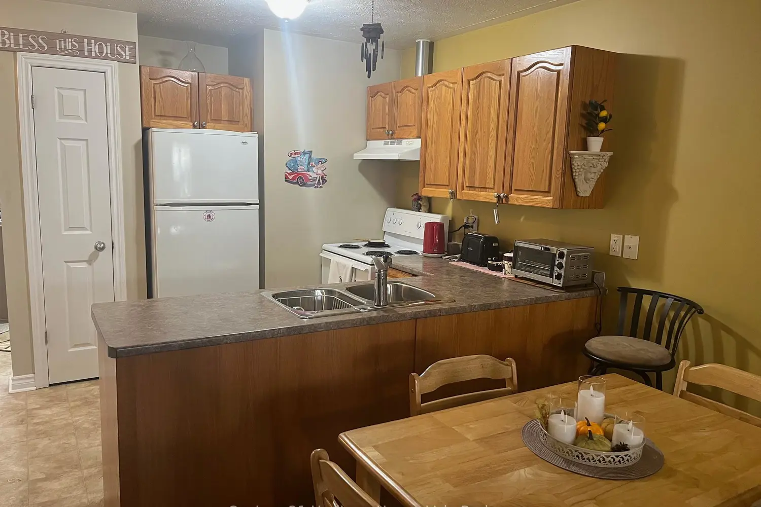 Additional image 6 of 2-302 Park Street