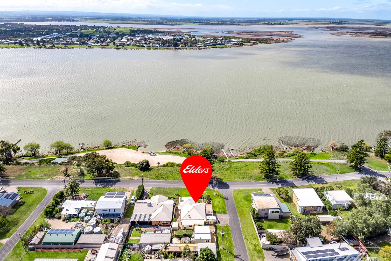 Additional image 36 of 17 Captain Sturt Parade, Hindmarsh Island SA 5214