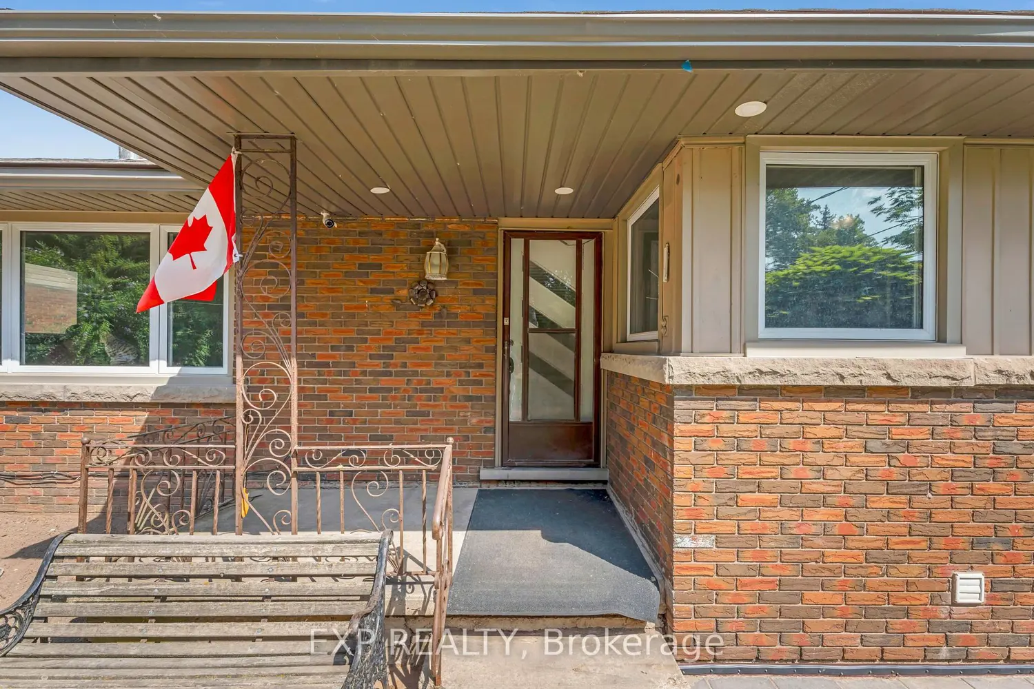 Additional image 2 of 1986 Stanley Av Avenue