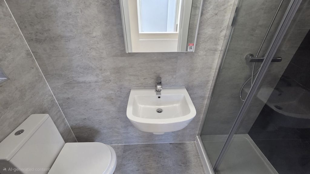 Additional image 3 of 6 bed flat to rentAldborough Spur, Slough, Berkshire SL1