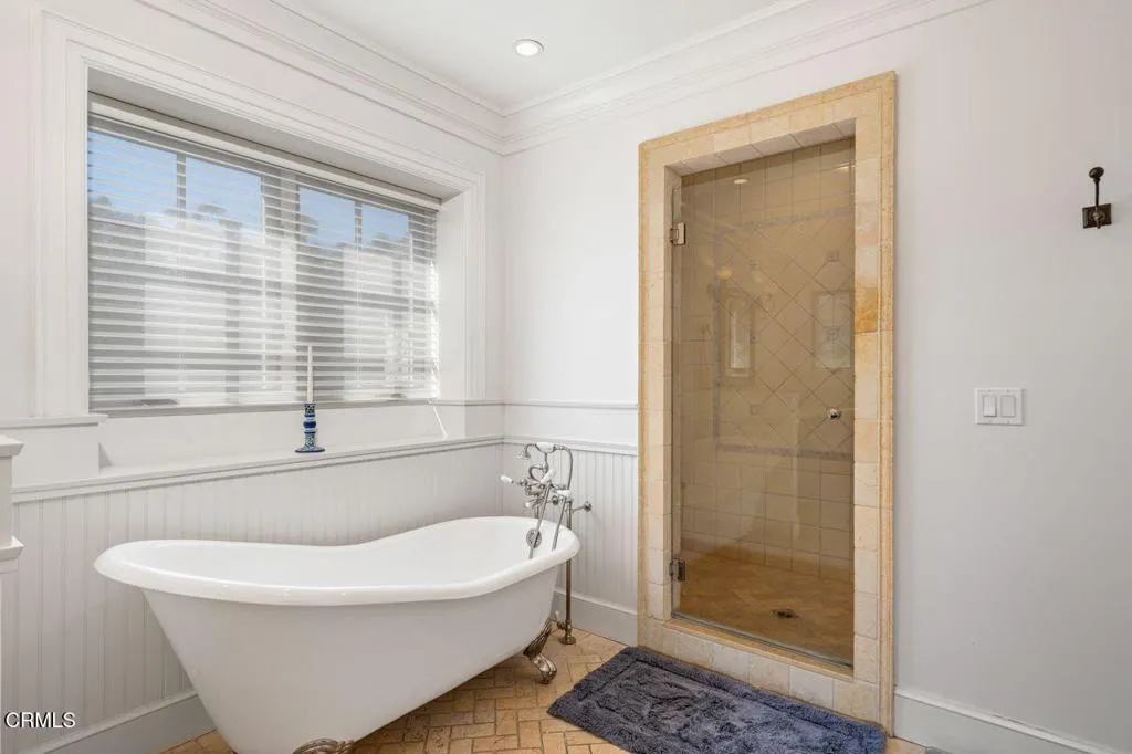 Additional image 36 of 951 Descanso Drive, La Canada Flintridge, CA 91011