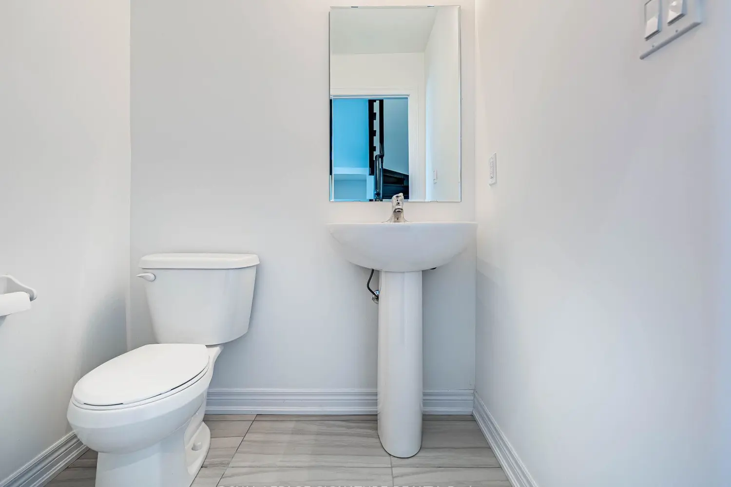 Additional image 19 of 28 Dockside Way