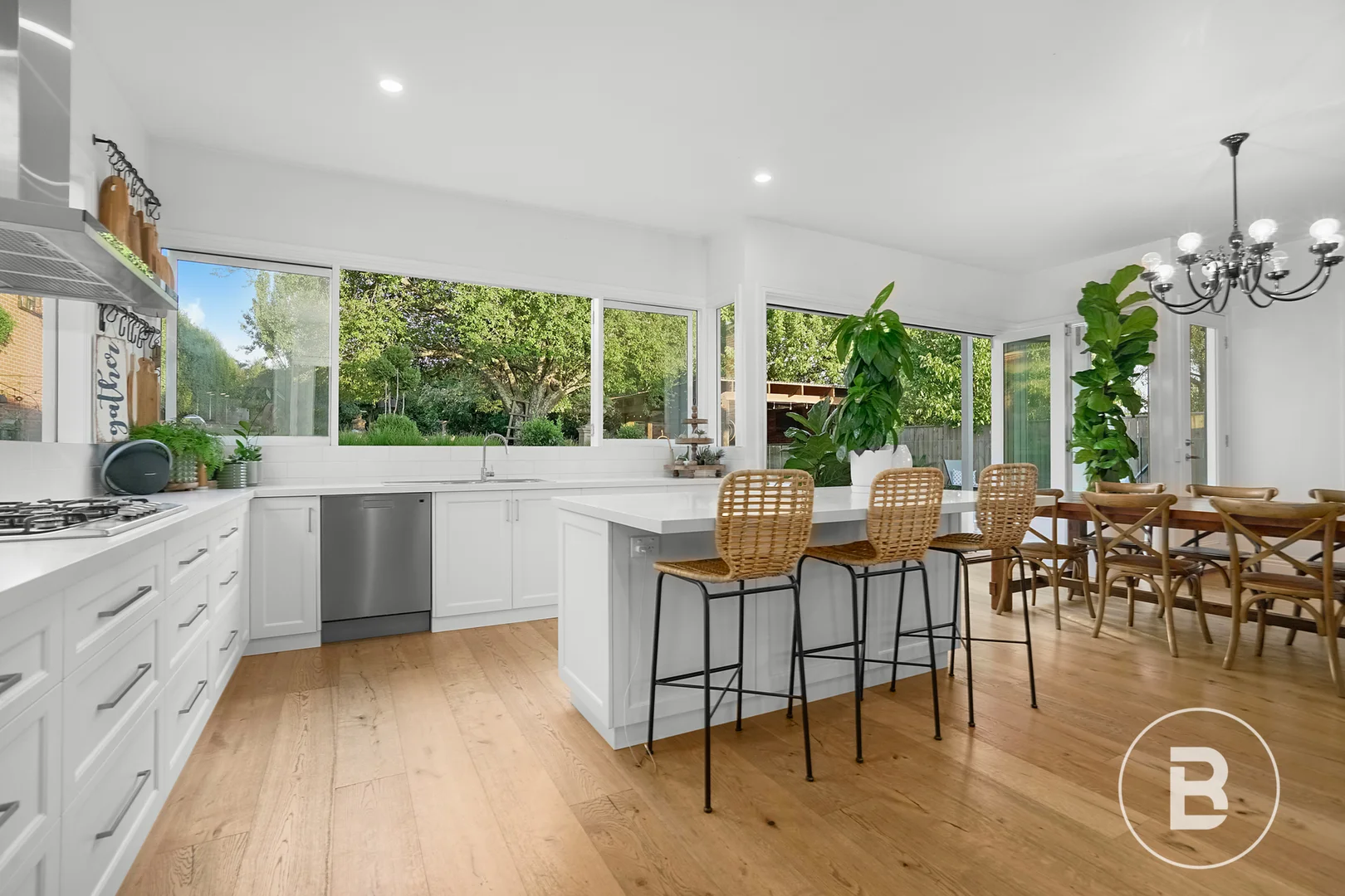 Additional image 5 of 602 Havelock Street, Soldiers Hill VIC 3350