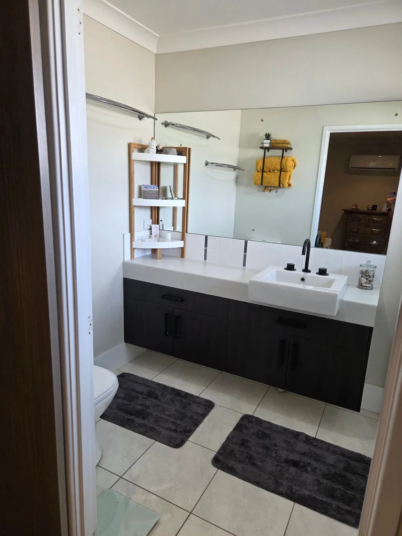 Additional image 15 of 28 Mayfair Drive, Emerald QLD 4720