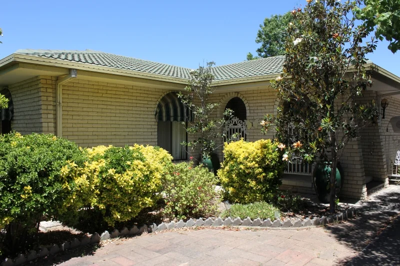 25 Crane Street, Warialda NSW 2402