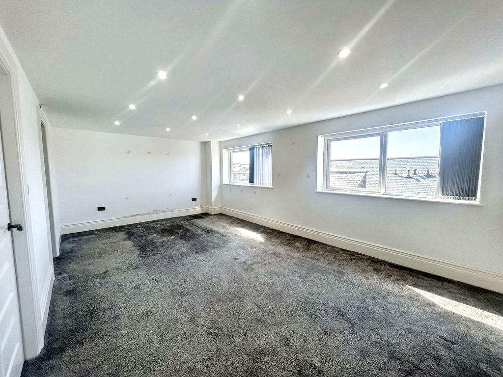 Additional image 17 of 4 bed flat to rentEsplanade, Whitley Bay NE26