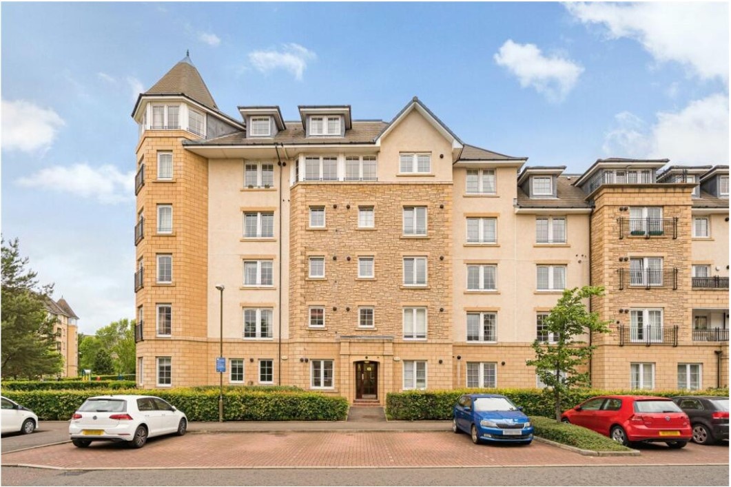 2 Bed Flat, Powderhall Rigg, EH7, N1 7GU
