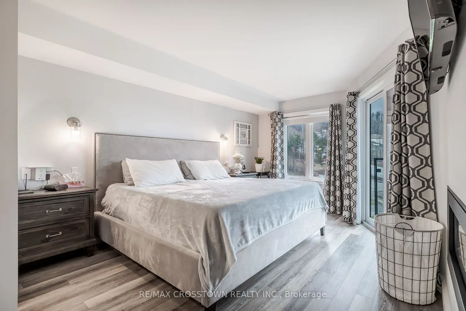 Additional image 14 of 80 Horseshoe Boulevard 302