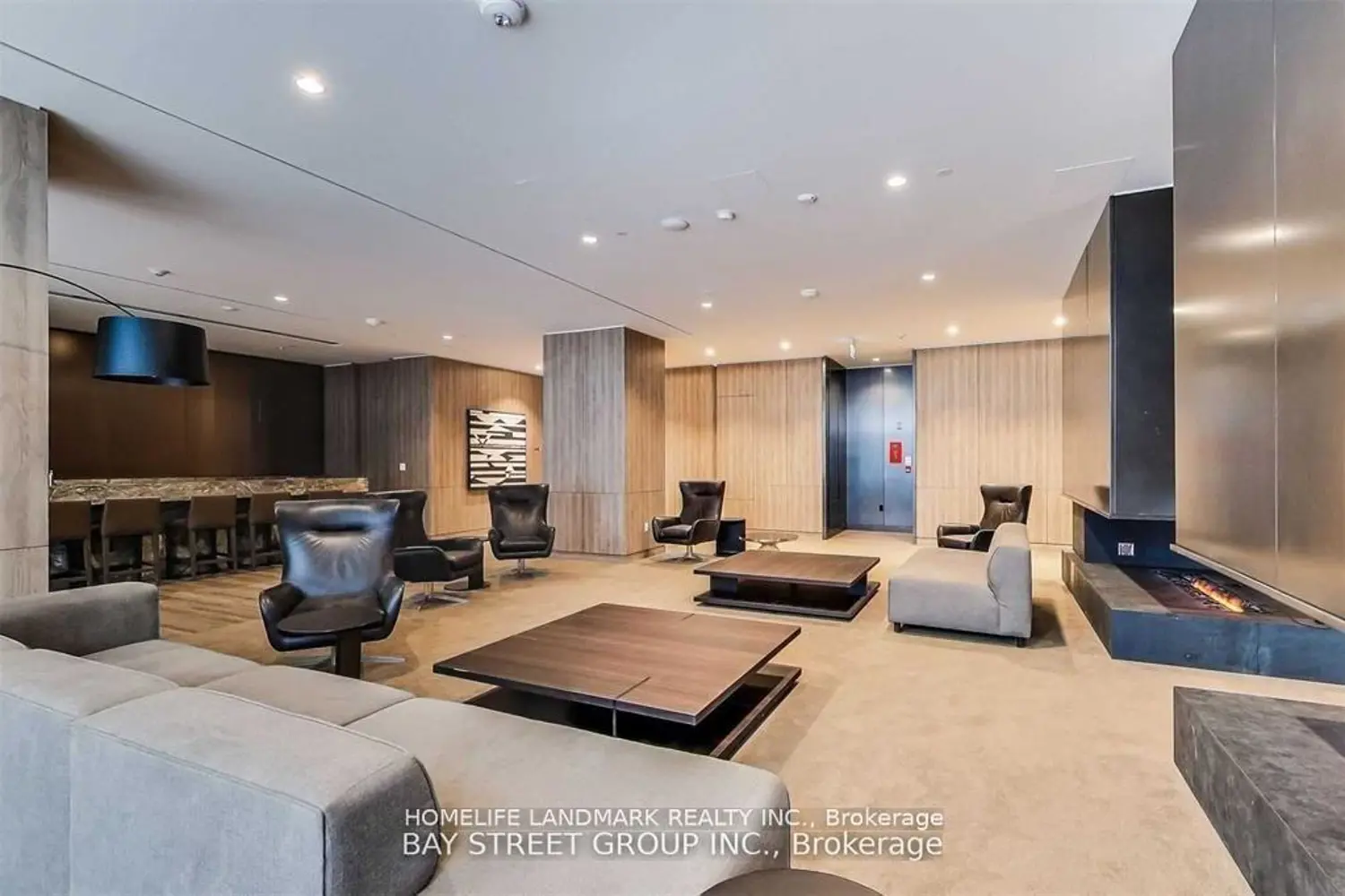 Additional image 3 of 27 Bathurst Street 1113