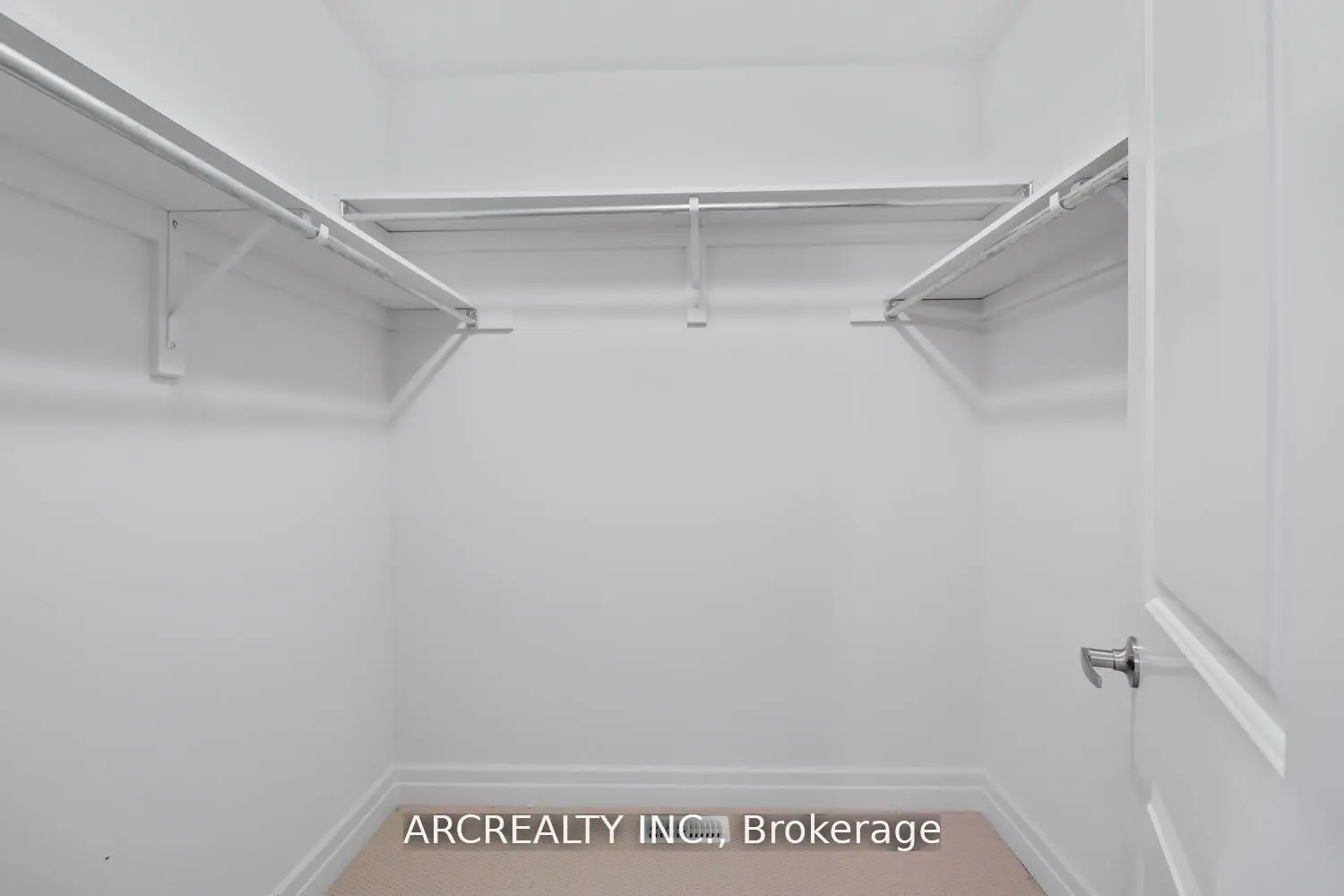 Additional image 13 of 18 Moreau Way