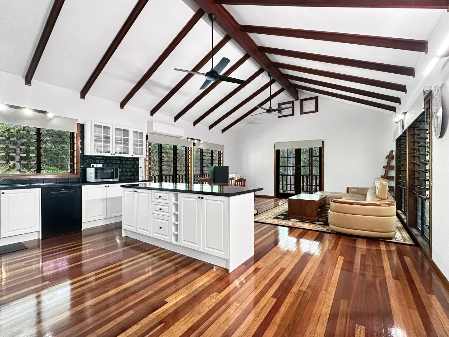 Additional image 7 of 28 Pollard St, Horseshoe Bay QLD 4819