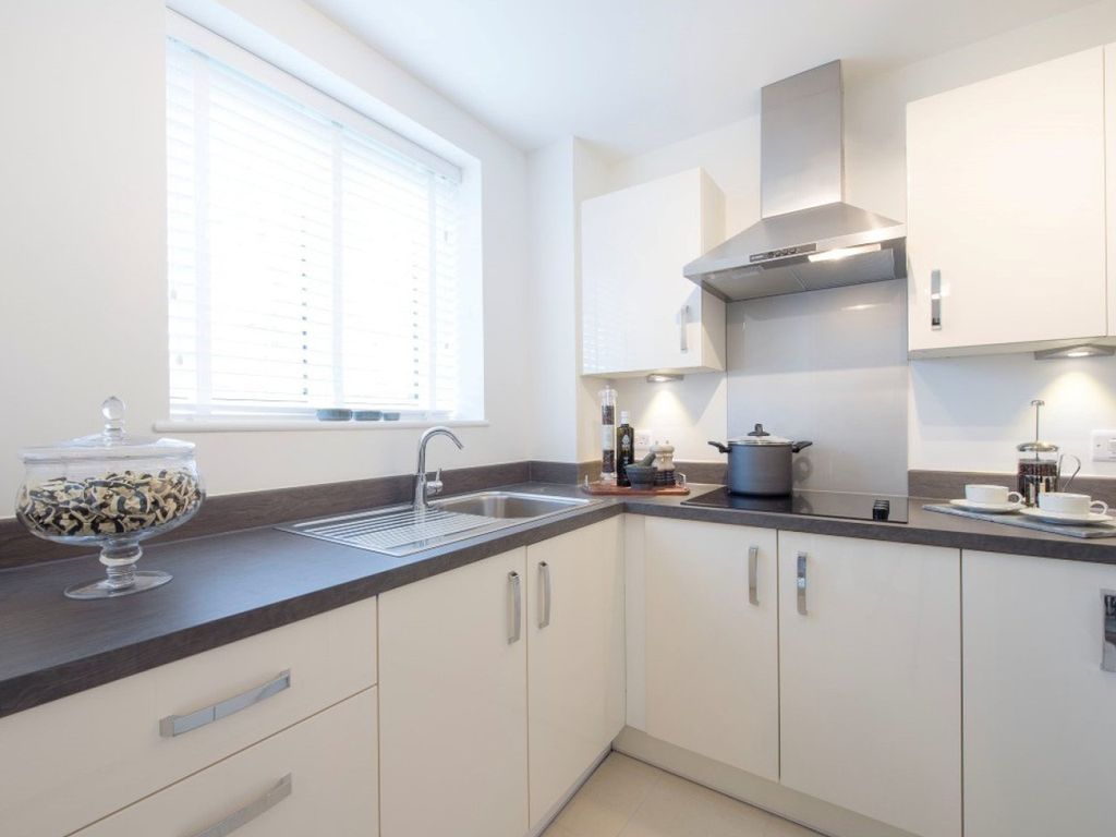 Additional image 2 of 2 bed flat to rentSeymour Road, Trowbridge BA14